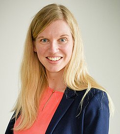 Frau Dr. Stephanie Friedhoff Frau Dr. Stephanie Friedhoff